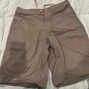 Patagonia 32 dark army green Board Shorts
